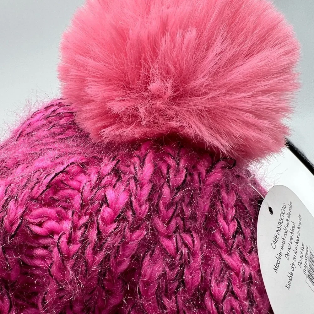 Girls Pink Winter hat with pom pom and lining